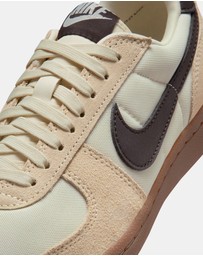 Nike - Field General - Women's