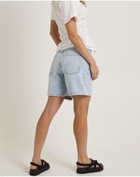 Subtitled - Vahli Denim Jorts