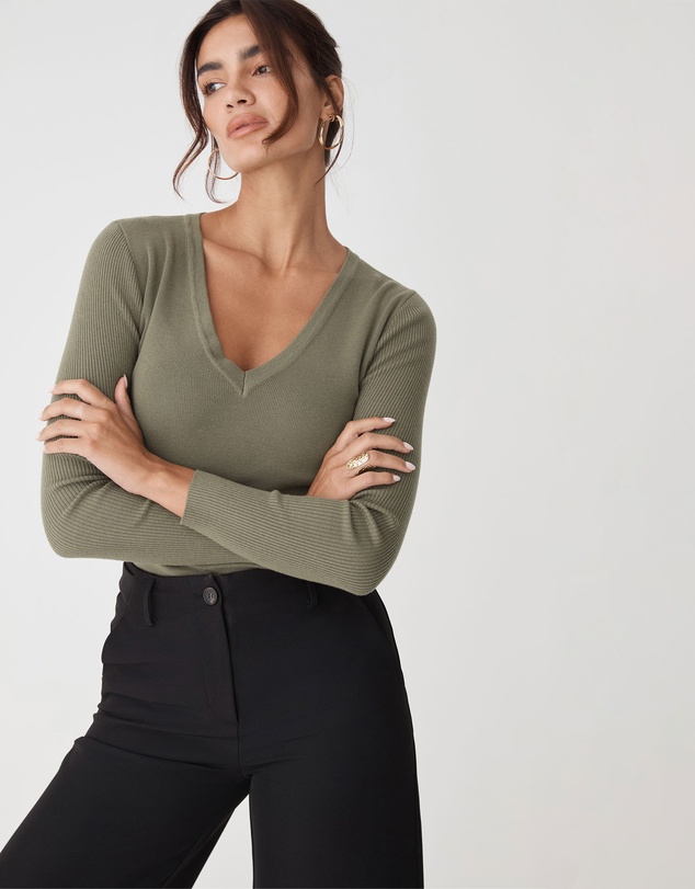 Forcast - Vicky V-Neck Knit