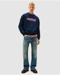 Tommy Jeans - 90s Texture Graphic Crew Sweatshirt