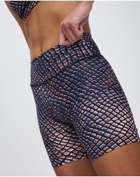 AVE Active - Snake Shorts
