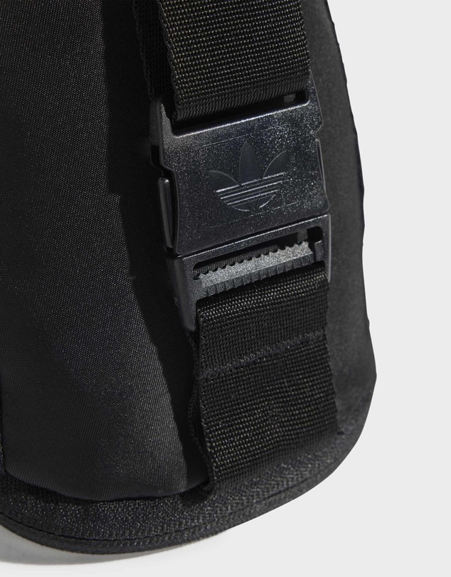 adidas Originals - Adicolor Small Item Bag