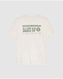 Tommy Jeans - Regular Bills Backprint Short Sleeve T-Shirt