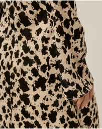 Tussah - Margot Boat Neck Long Sleeve Midi Dress