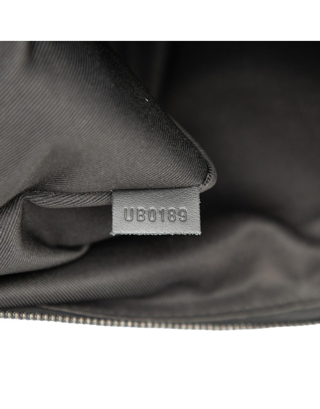 Pre-Loved by Azura Reborn - Pre-Loved Monogram Shadow Discovery Pochette