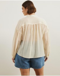 Atmos&Here Curvy - Sigrid Crinkle Blouse