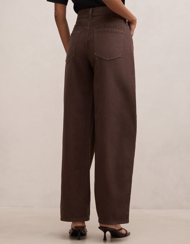 Forever New Petite - Emma Petite Mid Rise Barrel Jeans