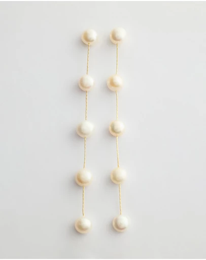 Moira Hughes - The White Label - The Lola Pearl Drop Earrings