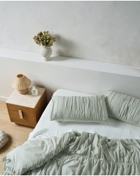 Linen House - Layla Quilt Cover Set