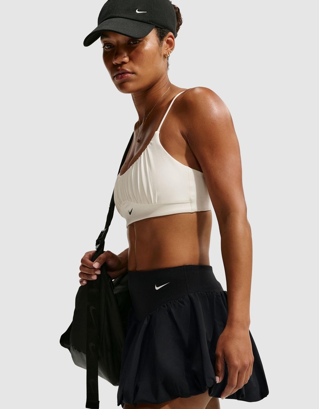 Nike - One Dri-FIT 2-in-1 Bubble Skirt