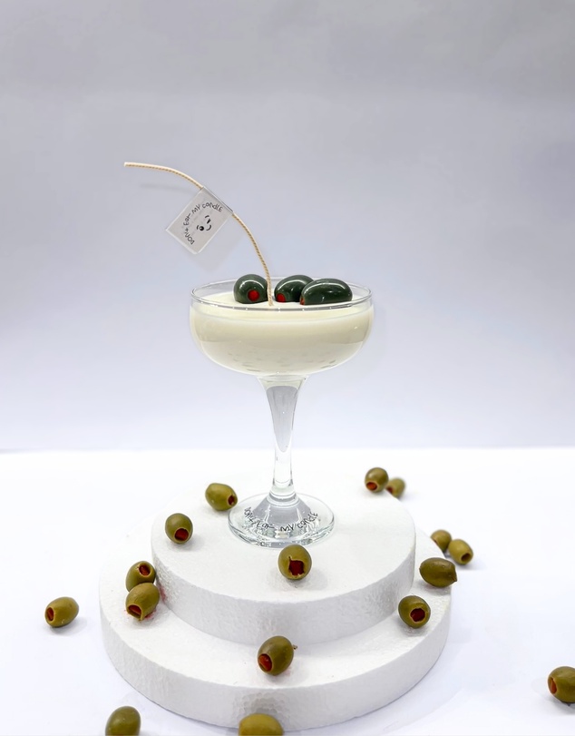 Don't Eat My Candle - Dirty Martini Cocktail Candle - Double Pour (220g)