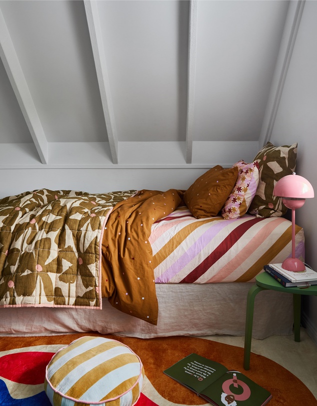 Mosey Me - Olive Poppy Quilted Throw