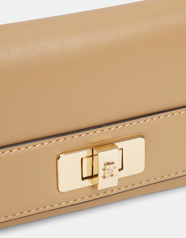Tommy Hilfiger - Modern Trifold Wallet