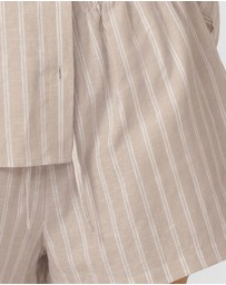 Lorna Jane - Preset Stripe Linen Shorts