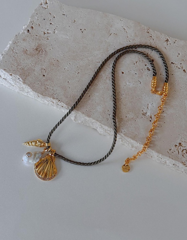 Amber Sceats - Dreamtide Necklace in Khaki