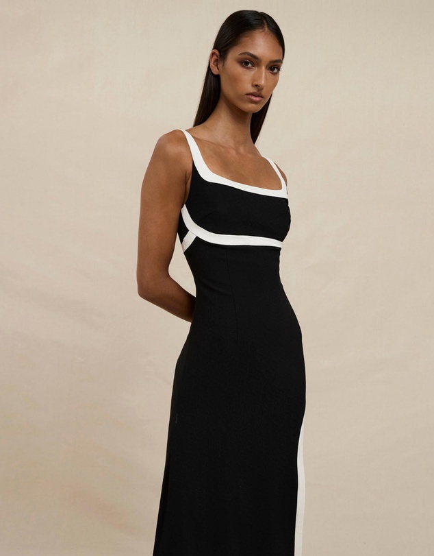 BY JOHNNY. - Saraya Scoop Split Dress