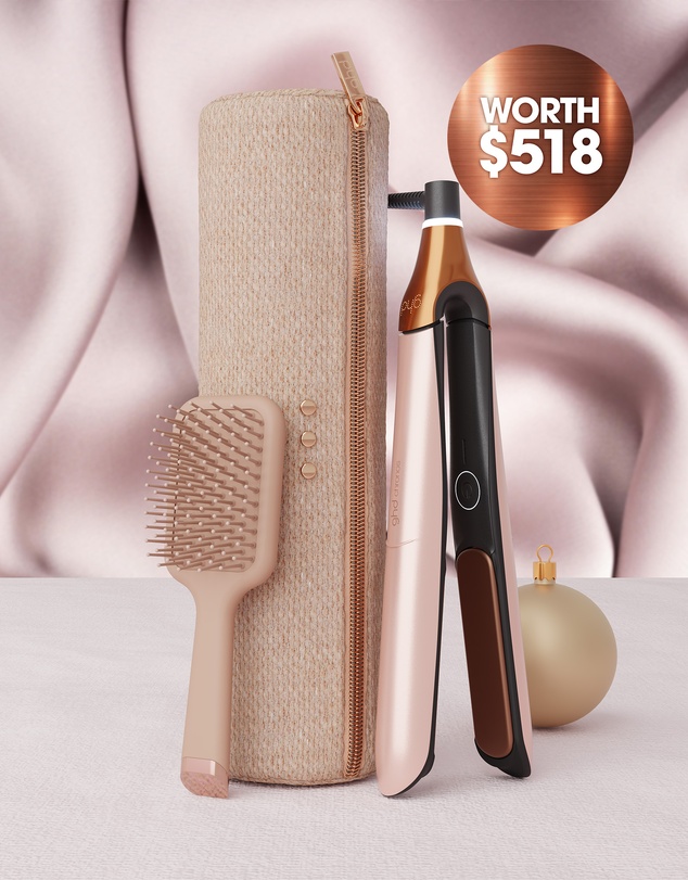 ghd - chronos™ Ultra-Fast Hair Straightener Limited Edition Gift Set in Cashmere Beige