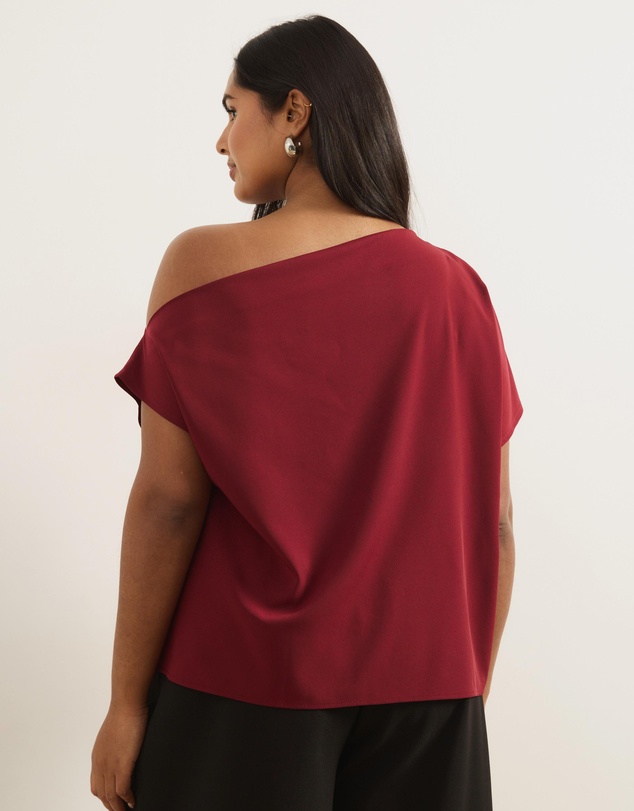 Atmos&Here Curvy - Willow Off Shoulder Top