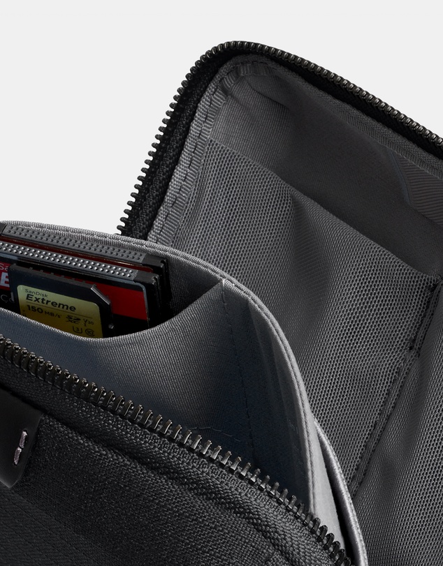 Bellroy - Tech Kit Compact
