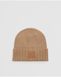 Country Road - Patch Logo Beanie