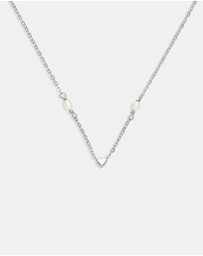 SAINT VALENTINE - Heart & Pearl Necklace - Silver