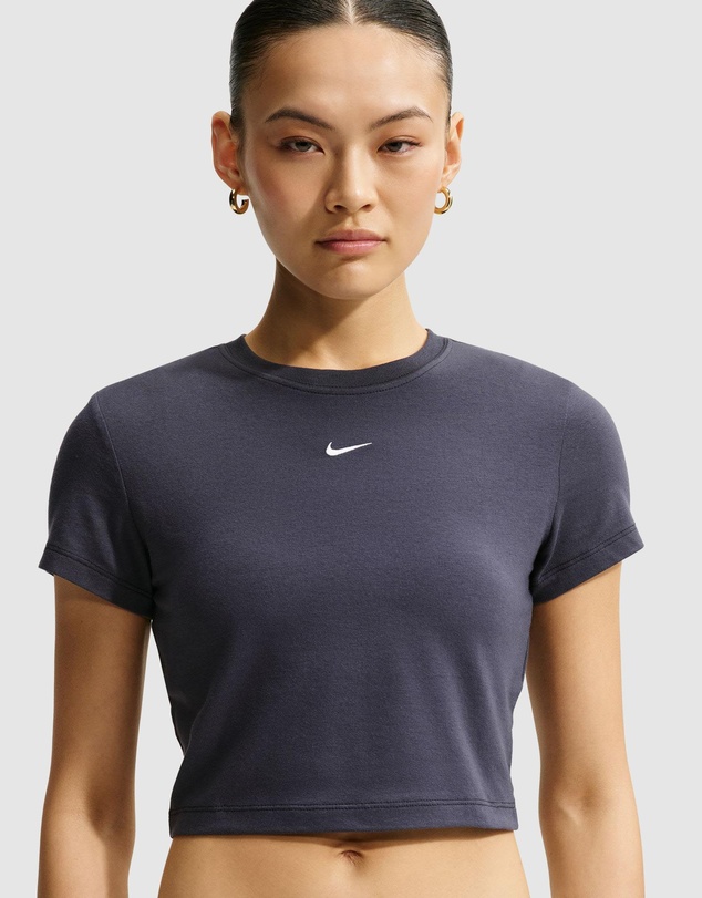 Nike - Sportswear Chill Knit Cropped T-Shirt