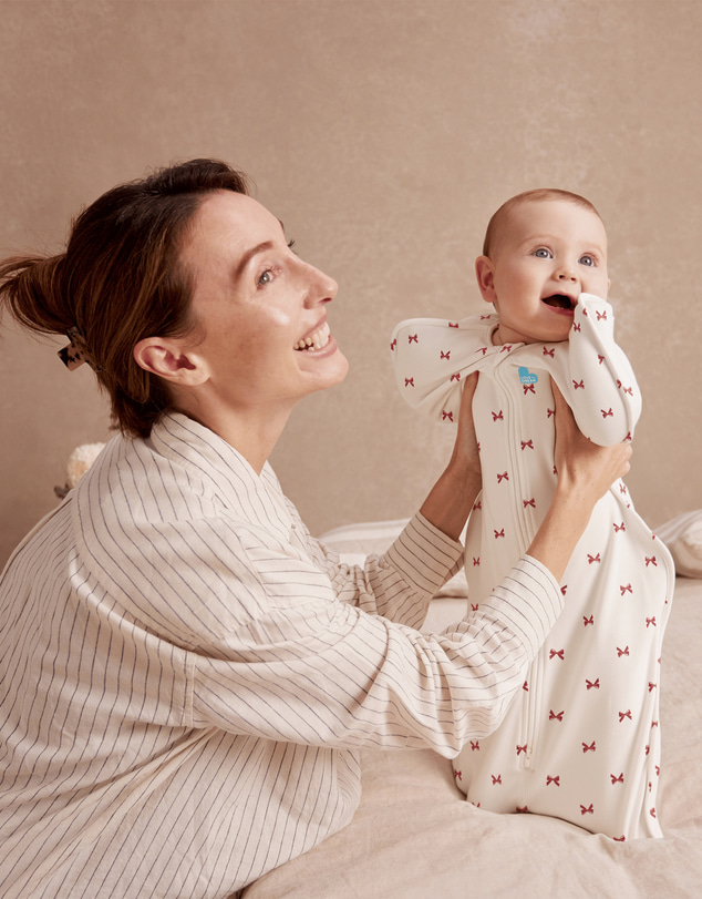 Love to Dream - Swaddle Up™ Original 1.0 TOG Stretch Cotton Bows Cream