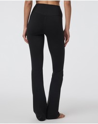 Vuori - Vuori AllTheFeels Slim Flare Tights