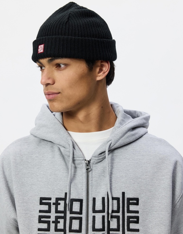 S Double - Red Cube Low Beanie