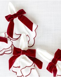 Tablescaped - Burgundy Christmas Tablescape Set