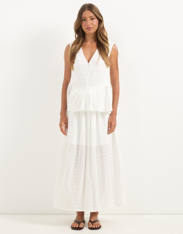 Atmos&Here - Tamara Sleeveless Broderie Fashion Top