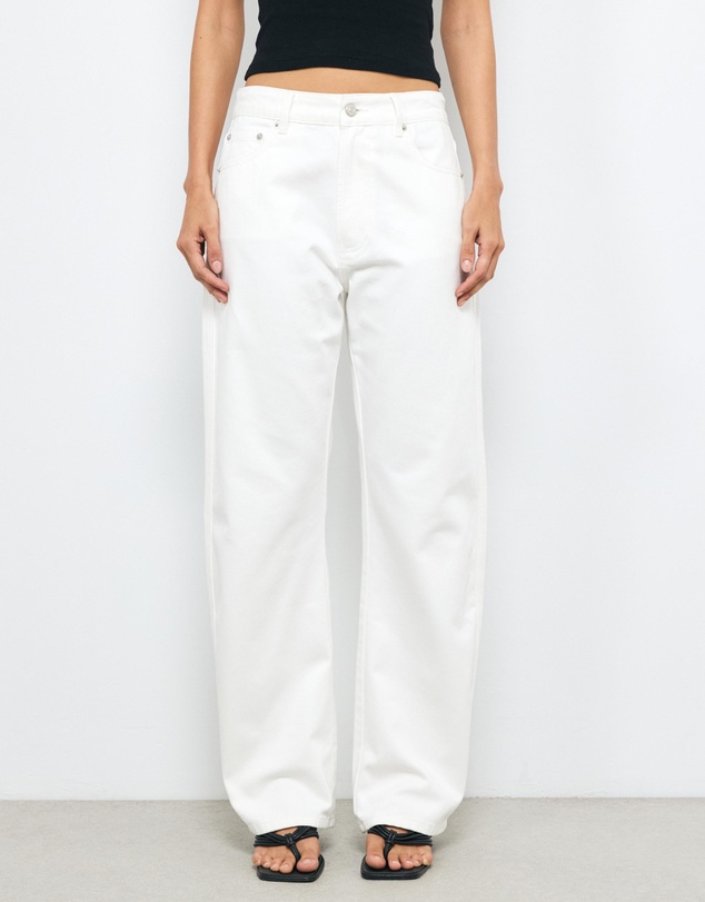 AERE - Mid Rise Curve Leg Jeans