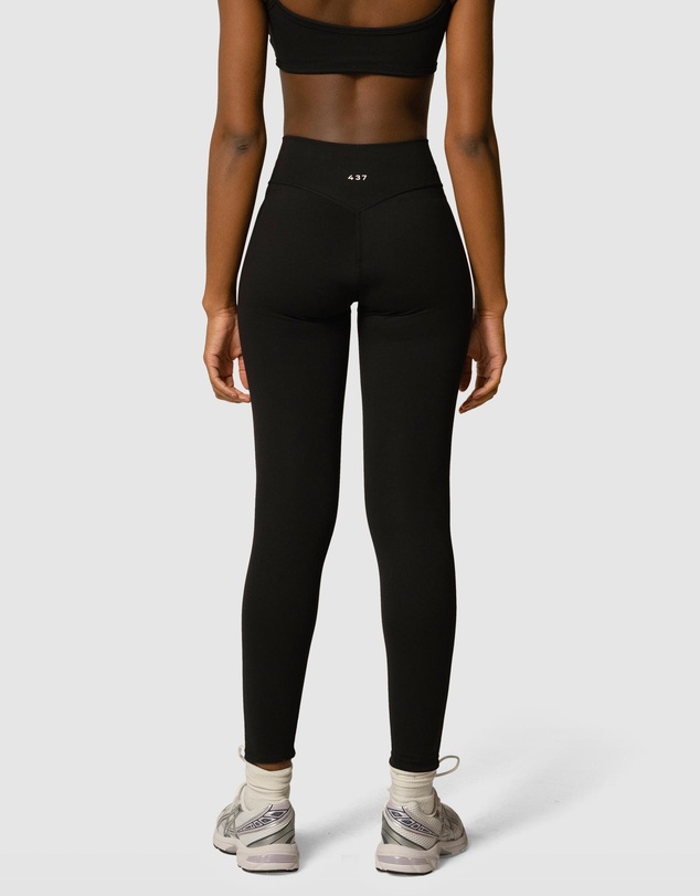 437 - The V Leggings