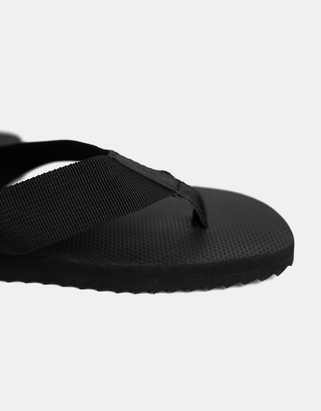 La Tribe - Canvas Thongs