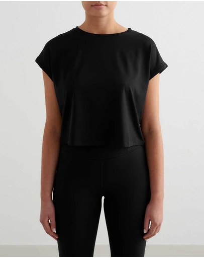Aim'n - Soft Basic Roll-Sleeve Top