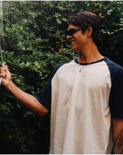 Zanerobe - Raglan Crop Flow Tee