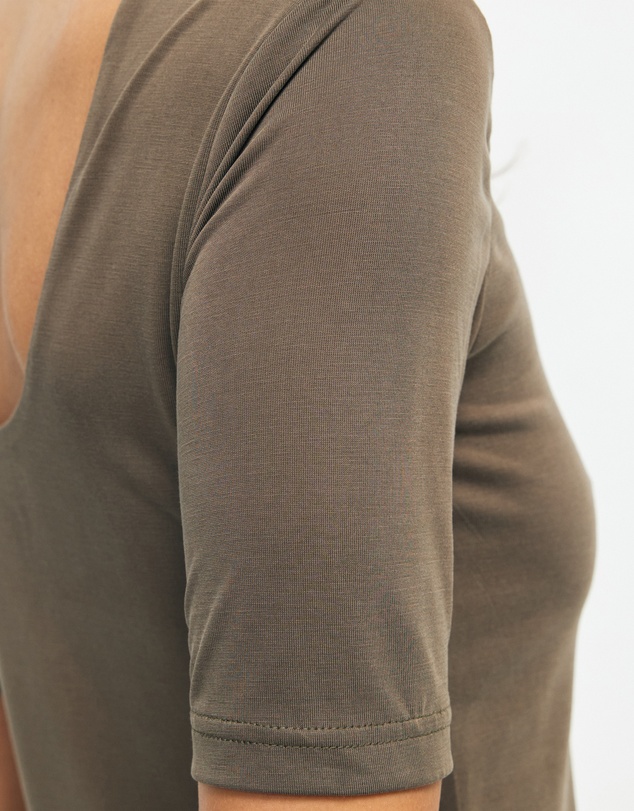 AERE - Kora Scoop Back Top