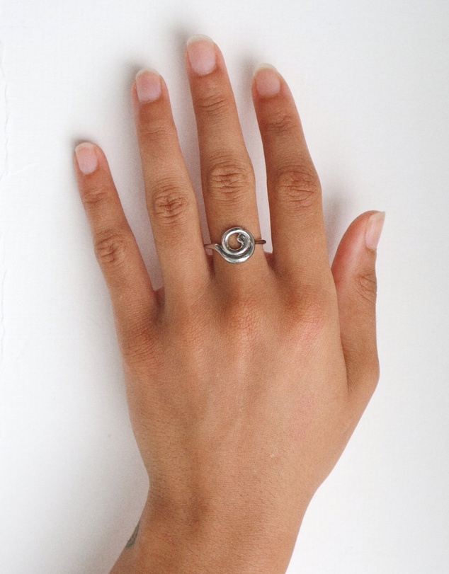 HOUSE OF SLANI - Organic Spiral Silver Ring