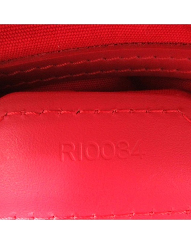 Pre-Loved by Azura Reborn - Pre-Loved Louis Vuitton Lockme tote bag epi leather