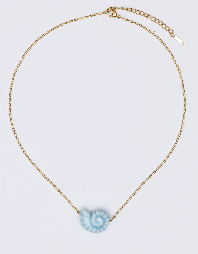 Carly Paiker - San Sebastian Conch Necklace