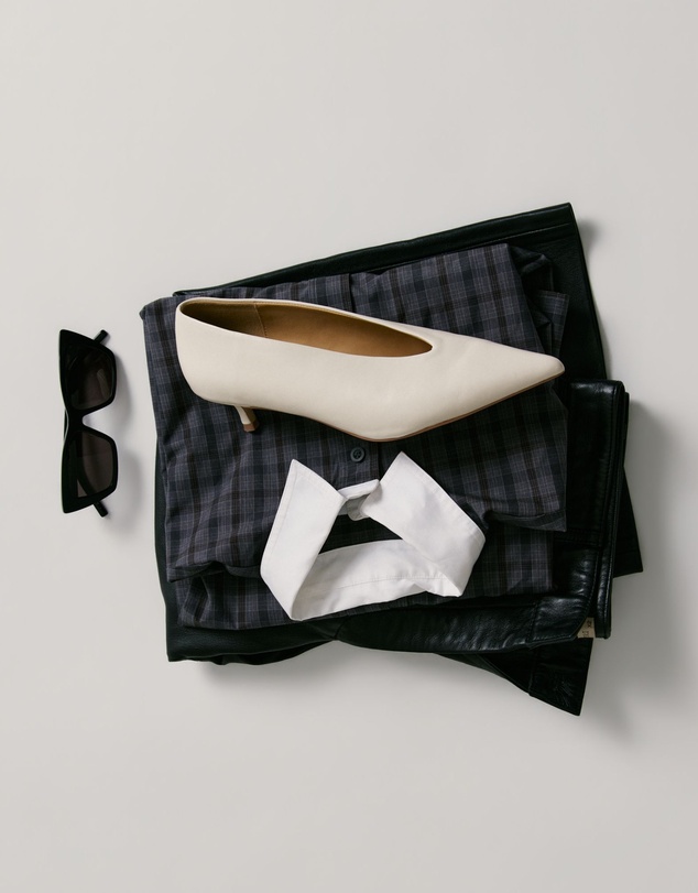Siren - Flynn Point Toe Pumps