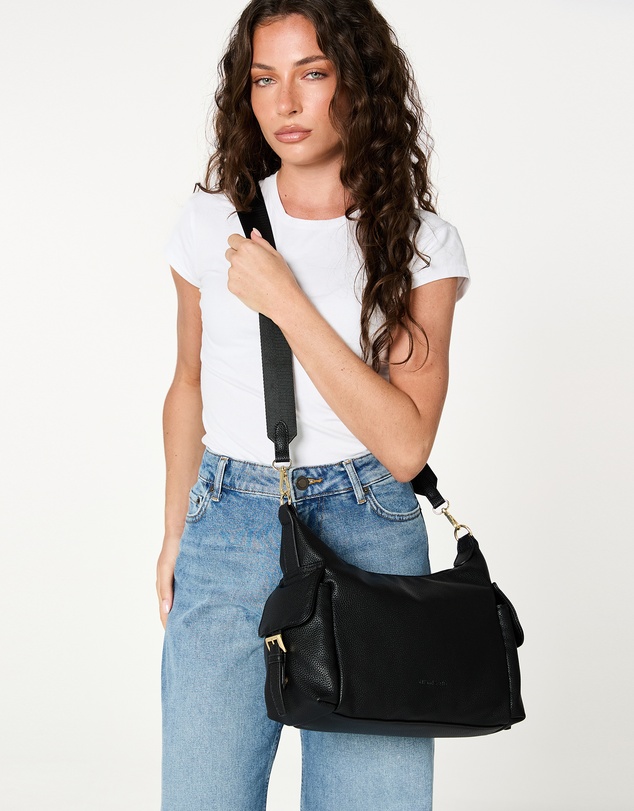 AMP AND SAND - Jaunty Shoulder Bag
