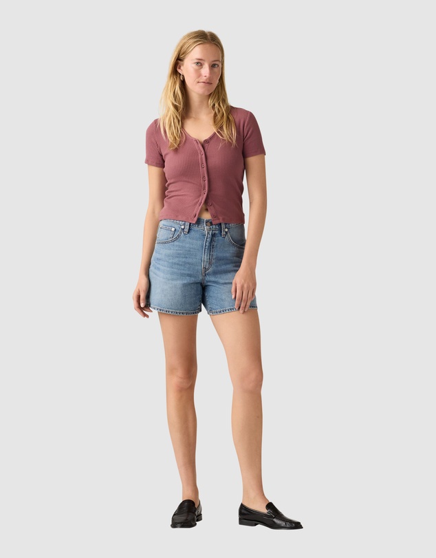 Levi's - Cinch Mid-Thigh Shorts