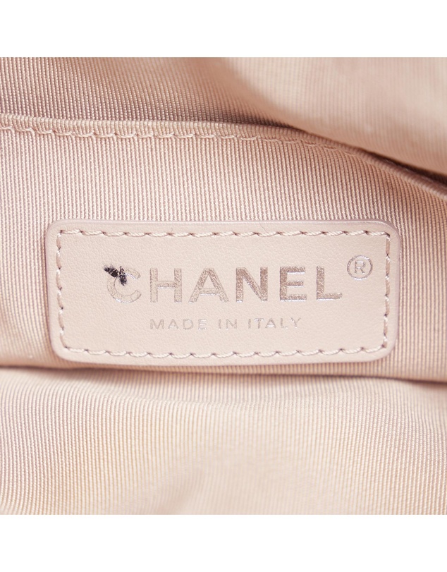 Pre-Loved by Azura Reborn - Pre-Loved chanel Chanel Quilted Leather Crossbody Bag