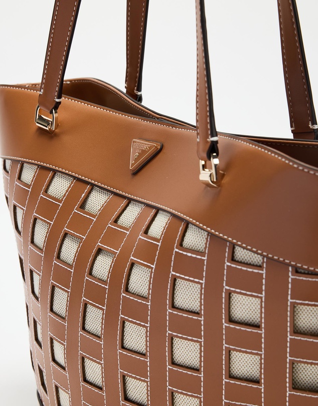GUESS - Frankie Girlfriend Tote