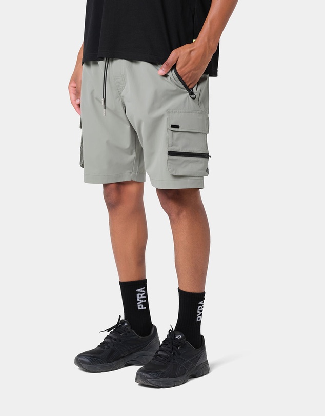 PYRA - Nero Cargo Shorts - Dusty Olive