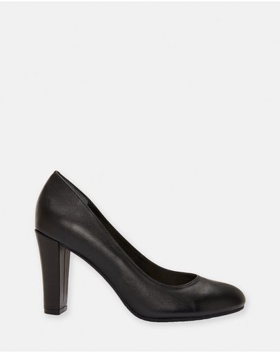 BLACK GLOVE