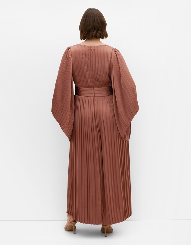 City Chic - Plus size Carmina Pleat Maxi Dress - mocha