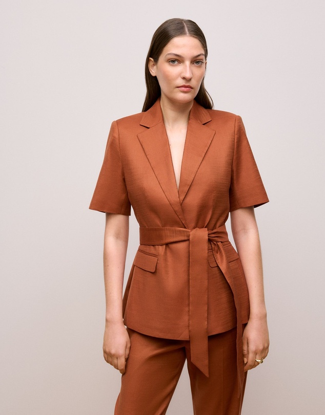 Trenery - Stretch Linen Short Sleeve Blazer in Burnt Orange