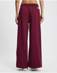 Reebok - Track Club 2.0 Track Pants ICONIC EXCLUSIVE